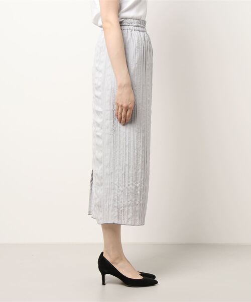 ROSE BUD（ローズバッド）の「ワッシャースカート（スカート・レディース・ブルー/グレー・FREE）」の4枚目の写真