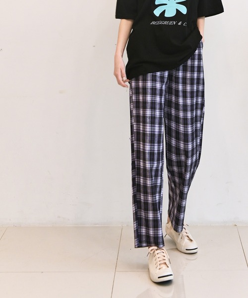 me+em select（ミームセレクト）の「チェックワイドイージースラックス（スラックス・レディース・ブラック/パープル/レッド/グリーン・FREE）」の8枚目の写真