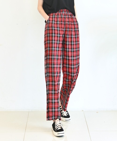 me+em select（ミームセレクト）の「チェックワイドイージースラックス（スラックス・レディース・ブラック/パープル/レッド/グリーン・FREE）」の13枚目の写真
