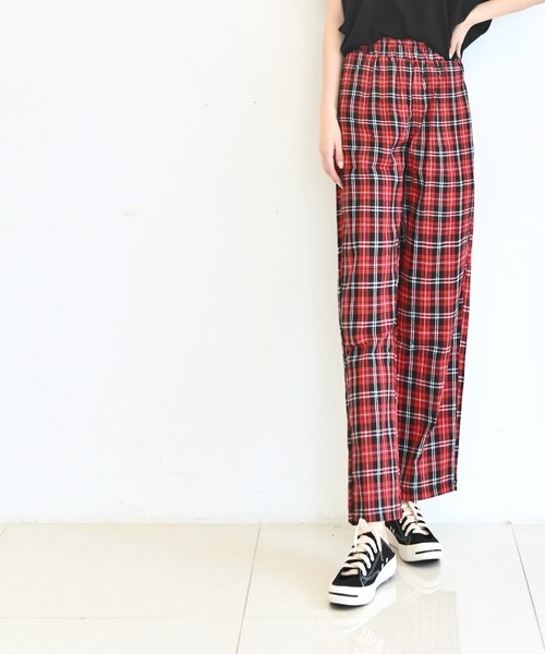 me+em select（ミームセレクト）の「チェックワイドイージースラックス（スラックス・レディース・ブラック/パープル/レッド/グリーン・FREE）」の15枚目の写真