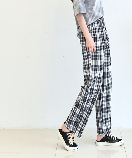 me+em select（ミームセレクト）の「チェックワイドイージースラックス（スラックス・レディース・ブラック/パープル/レッド/グリーン・FREE）」の20枚目の写真