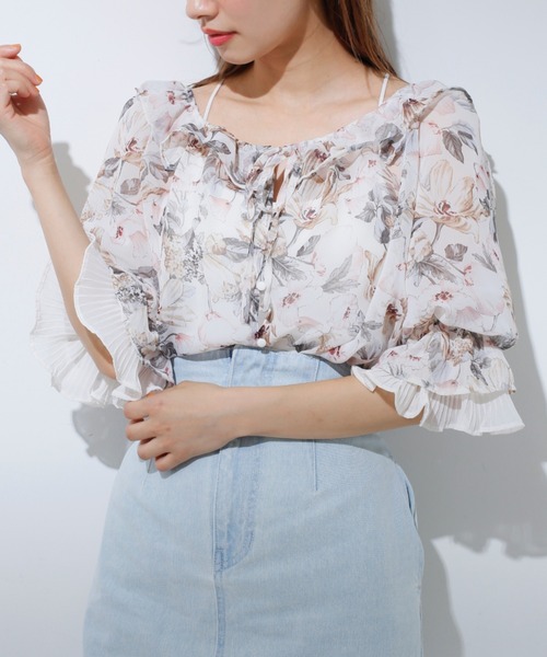 one after another NICE CLAUP(ワンアフターアナザーナイスクラップ)の「袖コンシャスマルチwayブラウス(シャツ/ブラウス・レディース・インディゴブルー/アイボリー/ホワイト系その他/ベージュ系その他/パープル系その他/イエロー系その他・FREE)」の1枚目の写真