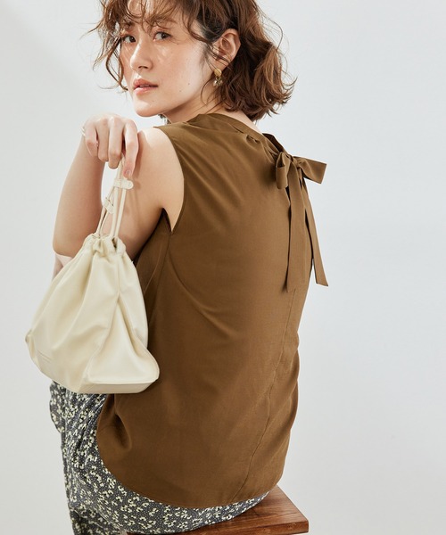 ROPE' PICNIC（ロペピクニック）の「【セットアップ対応】【2WAY】麻調プチハイブラウス（シャツ/ブラウス・レディース・チャコールグレー/キナリ/ダークブラウン/ライトグリーン・38）」の3枚目の写真