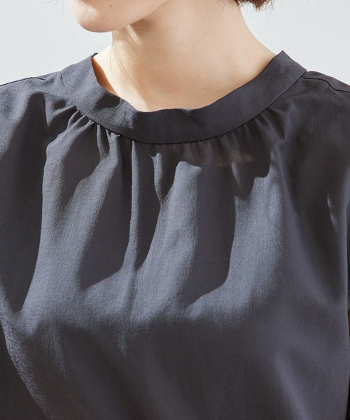 ROPE' PICNIC（ロペピクニック）の「【セットアップ対応】【2WAY】麻調プチハイブラウス（シャツ/ブラウス・レディース・チャコールグレー/キナリ/ダークブラウン/ライトグリーン・38）」の9枚目の写真