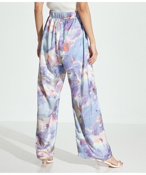 ANAP（アナップ）の「マーブルサテンワイドパンツ（スラックス・レディース・ネイビー/その他・FREE）」の4枚目の写真