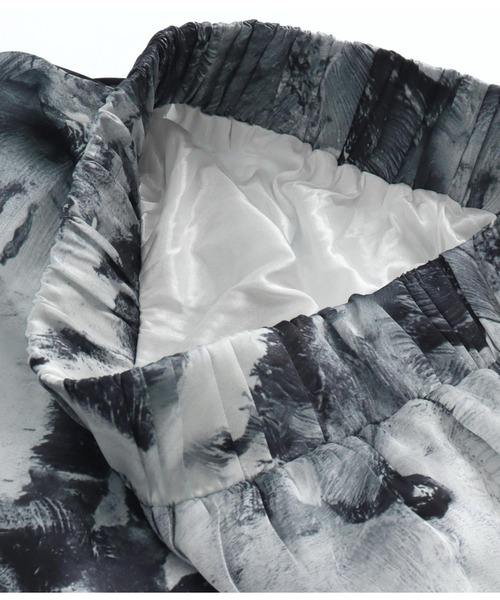 ANAP（アナップ）の「マーブルサテンワイドパンツ（スラックス・レディース・ネイビー/その他・FREE）」の12枚目の写真