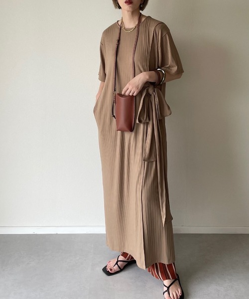 y/m by misato（イムバイミサト）の「ラップカットワンピース（ワンピース・レディース・ブラック/ベージュ/オフホワイト/アイボリー・FREE）」の14枚目の写真