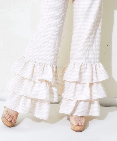 PROVOKE　FURI-FURI PANTS　フリルパンツ　ホワイト　フリー provoke（プロヴォーク） furifuri パンツ（フルレングスパンツ