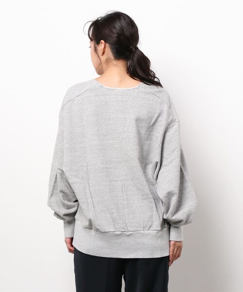 THE SHINZONE（ザ　シンゾーン）の「【THE SHINZONE】V NECK SWEAT WOMEN（スウェット・レディース・グレー・FREE）」の2枚目の写真