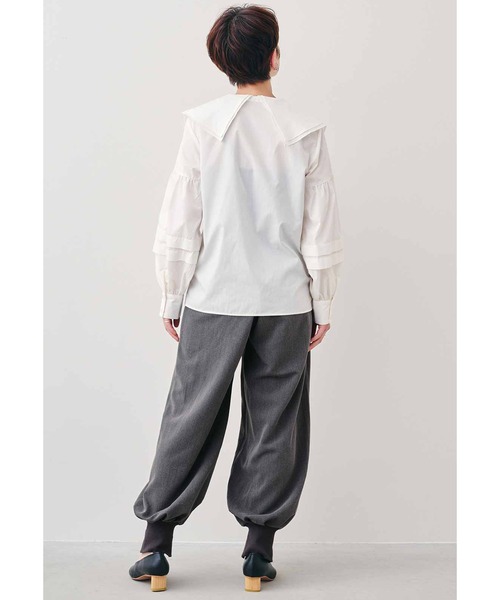 MEDE19F(メデジュウキュウ)の「MEDE19F ピューリタンカラーシャツ(シャツ/ブラウス・レディース・ホワイト/ブラック・MEDIUM/LARGE/X-LARGE/XX-LARGE)」の18枚目の写真