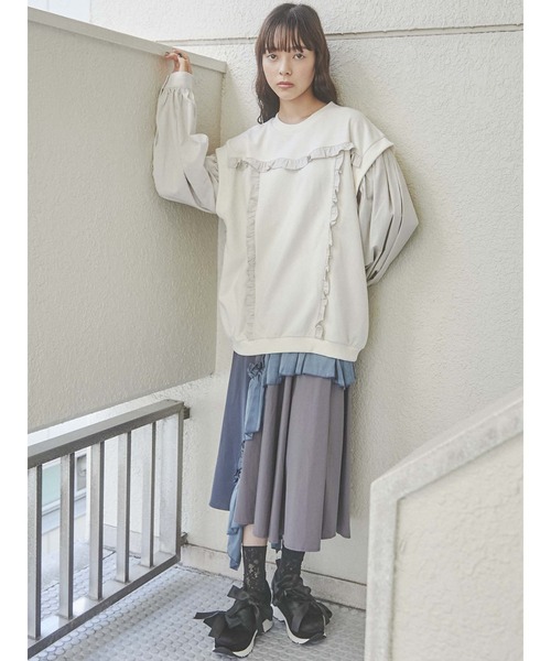 merry jenny（メリージェニー）の「ドッキングフリルトレーナー