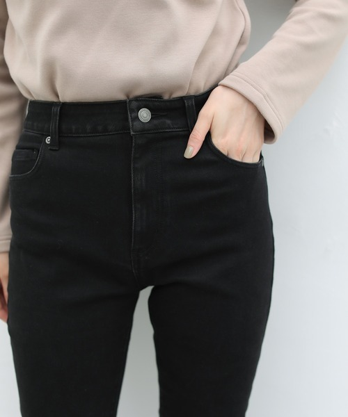 Honeys（ハニーズ）の「暖デニムスキニー６４丈（デニムパンツ・レディース・インディゴブルー/ブラック・LL/S/L/M/SS）」の8枚目の写真