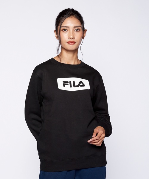 FILA(フィラ)の「【FILA / フィラ】レディースフロントボックスロゴスウェット / トレーナー(スウェット・レディース・ブラック/ベージュ/ネイビー・MEDIUM/LARGE/X-LARGE)」の4枚目の写真