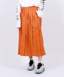 PUNYUS | フェイクレザープリーツロングスカート(スカート)