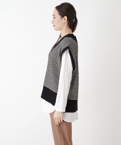 SHOO・LA・RUE（シューラルー）の「◆【2点セット】ニットベスト+ロンT（その他トップス・レディース・アイボリー/ブラウン系その他/ブラック系3/ピンク系・02/03/04）」の6枚目の写真