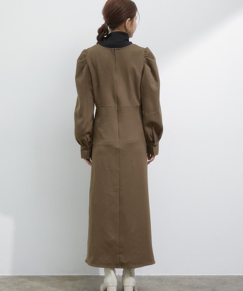 vis-`a-vis(ビサビ)の「【WEB限定】ピンタックベスト付きフレアーワンピース&タートルネック《3SETアイテム》(ワンピース・レディース・ブラック/ブラウン系その他3/グリーン系その他・M/S)」の9枚目の写真