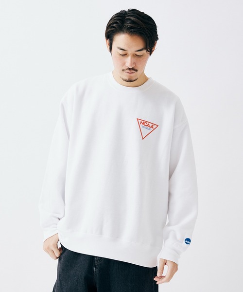 JOURNAL STANDARD（ジャーナルスタンダード）の「【NCAA × JS】別注 プリントロゴ スウェット  [ユニセックス対応]（スウェット・メンズ・マスタード/ホワイト/コバルトブルー/ネイビー/ライトグレー・LARGE/MEDIUM）」の10枚目の写真
