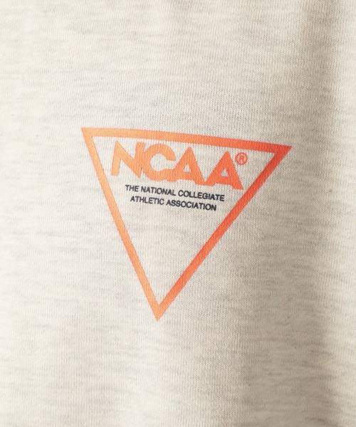 JOURNAL STANDARD（ジャーナルスタンダード）の「【NCAA × JS】別注 プリントロゴ スウェット  [ユニセックス対応]（スウェット・メンズ・マスタード/ホワイト/コバルトブルー/ネイビー/ライトグレー・LARGE/MEDIUM）」の13枚目の写真