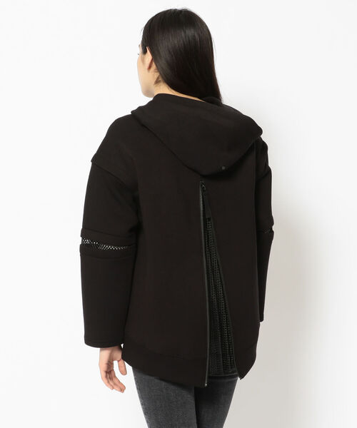 AULA AILA(アウラアイラ)の「AULA AILA(アウラ アイラ)別注2WAYバックプリーツパーカー(パーカー・レディース・ホワイト/ベージュ/ブラック・FREE)」の3枚目の写真