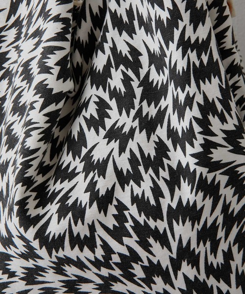 MASTER&Co（マスターアンドコー）の「【MASTER&Co. /マスターアンドコー】×ELEY KISHIMOTO FLASH ECOBAG / イーリーキシモト エコバッグ（トートバッグ・レディース・ホワイト/ブラック/ベージュ・FREE）」の8枚目の写真