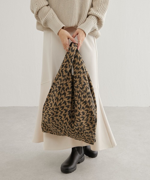 MASTER&Co（マスターアンドコー）の「【MASTER&Co. /マスターアンドコー】×ELEY KISHIMOTO FLASH ECOBAG / イーリーキシモト エコバッグ（トートバッグ・レディース・ホワイト/ブラック/ベージュ・FREE）」の16枚目の写真