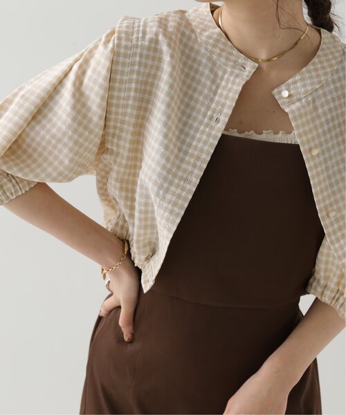 RAY CASSIN（レイカズン）の「ギンガムショート丈ボリュームブラウス（シャツ/ブラウス・レディース・ベージュ/グレー/ブラック・FREE）」の17枚目の写真