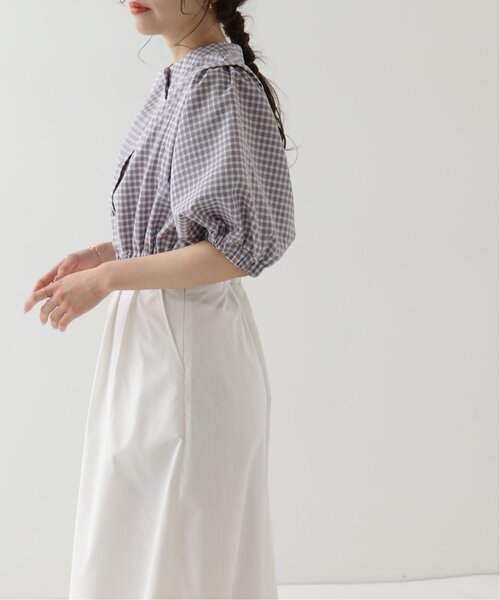 RAY CASSIN（レイカズン）の「ギンガムショート丈ボリュームブラウス（シャツ/ブラウス・レディース・ベージュ/グレー/ブラック・FREE）」の19枚目の写真