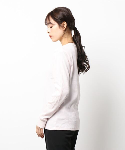 B.I.D.(ビーアイディー)の「《Bl》ヘンリーネックサーマルTシャツ 長袖(Tシャツ/カットソー・レディース・ホワイト/ブラック/ベージュ/グレー/カーキ/ライトピンク/ネイビー・LARGE/X-LARGE/MEDIUM)」の8枚目の写真