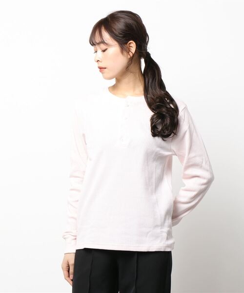 B.I.D.(ビーアイディー)の「《Bl》ヘンリーネックサーマルTシャツ 長袖(Tシャツ/カットソー・レディース・ホワイト/ブラック/ベージュ/グレー/カーキ/ライトピンク/ネイビー・LARGE/X-LARGE/MEDIUM)」の16枚目の写真