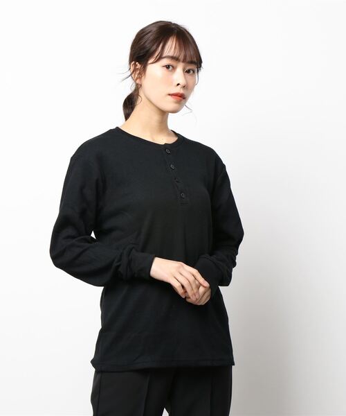B.I.D.(ビーアイディー)の「《Bl》ヘンリーネックサーマルTシャツ 長袖(Tシャツ/カットソー・レディース・ホワイト/ブラック/ベージュ/グレー/カーキ/ライトピンク/ネイビー・LARGE/X-LARGE/MEDIUM)」の11枚目の写真