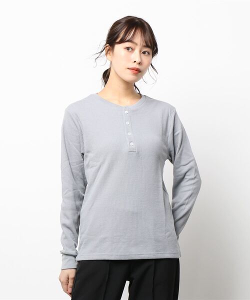 B.I.D.(ビーアイディー)の「《Bl》ヘンリーネックサーマルTシャツ 長袖(Tシャツ/カットソー・レディース・ホワイト/ブラック/ベージュ/グレー/カーキ/ライトピンク/ネイビー・LARGE/X-LARGE/MEDIUM)」の10枚目の写真