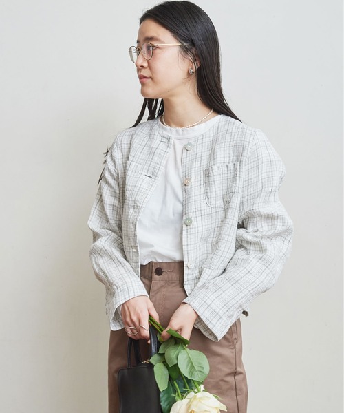 fig Ｌondon（フィグロンドン）の「●chic LINEN　JK（ノーカラージャケット・レディース・チャコールグレー/ホワイト・FREE）」の6枚目の写真