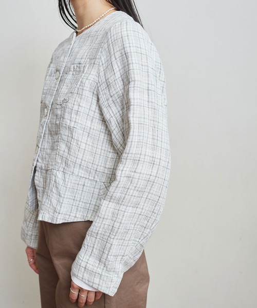 fig Ｌondon（フィグロンドン）の「●chic LINEN　JK（ノーカラージャケット・レディース・チャコールグレー/ホワイト・FREE）」の22枚目の写真
