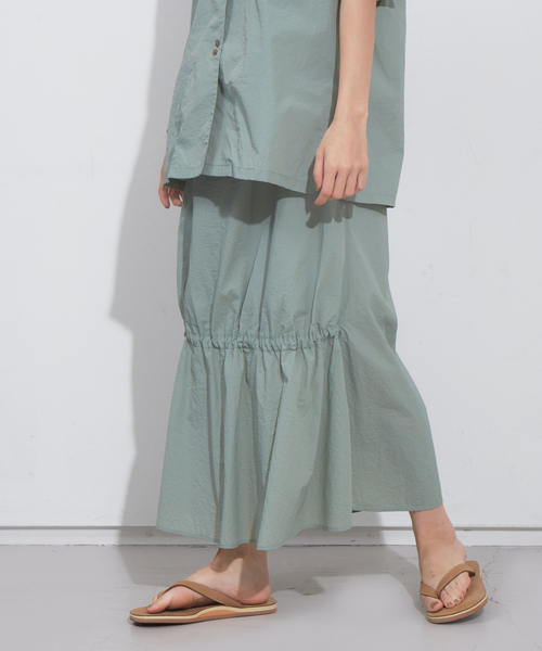 NOMINE(ノミネ)の「ワッシャーマーメイド2WAYスカート【セットアップ対応】(スカート・レディース・ブラック/パープル/オレンジ/セージグリーン/パープル系その他/グリーン/ブラック系その他・S/M)」の4枚目の写真