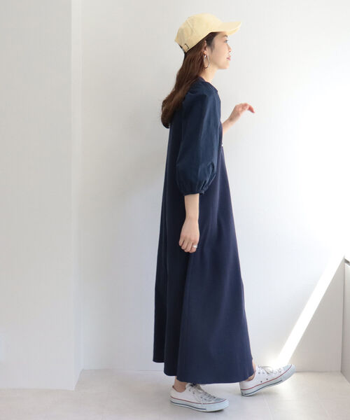 fredy emue（フレディエミュ）の「パールボタン袖ボリュームワンピース（ワンピース・レディース・ネイビー/イエロー・38/36）」の8枚目の写真