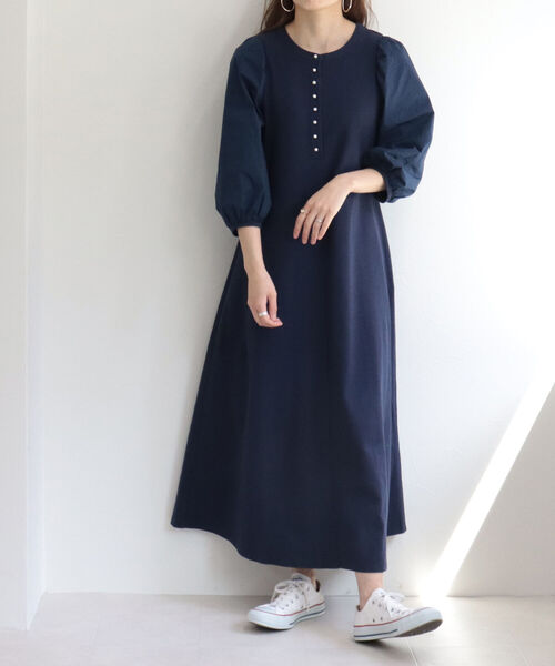 fredy emue（フレディエミュ）の「パールボタン袖ボリュームワンピース（ワンピース・レディース・ネイビー/イエロー・38/36）」の13枚目の写真