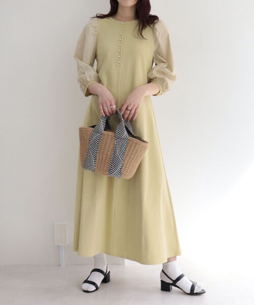 パールボタン袖ボリュームワンピース（ワンピース）｜fredy emue