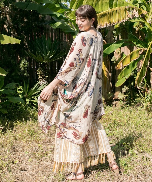 チャイハネ（チャイハネ）の「【チャイハネ】クレアロUVパレオカーディガン（カーディガン/ボレロ・レディース・ブラック/ベージュ/レッド・FREE）」の3枚目の写真