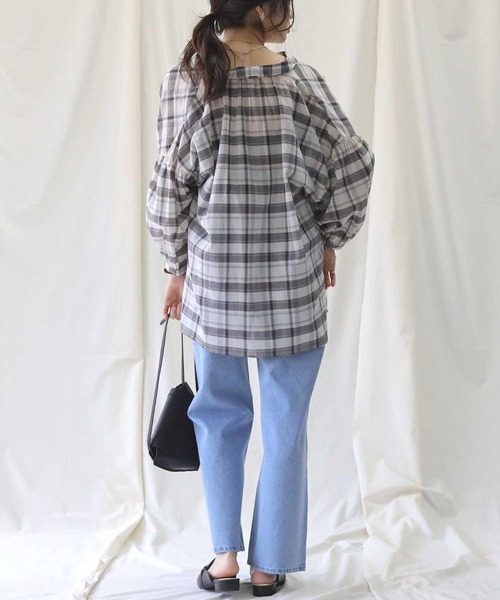 HONEYSUCKLE ROSE（ハニーサックルローズ）の「【HONEYSUCKLE ROSE】ローンチェックブラウス（シャツ/ブラウス・レディース・パープル/グレー/グリーン・M/L）」の18枚目の写真