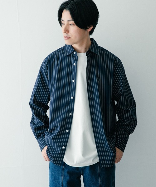 ITEMS URBANRESEARCH（アイテムズ アーバンリサーチ）の「レギュラー ストライプシャツ（シャツ/ブラウス・メンズ・ブルー/ブラック/ネイビー・LARGE/MEDIUM）」の3枚目の写真