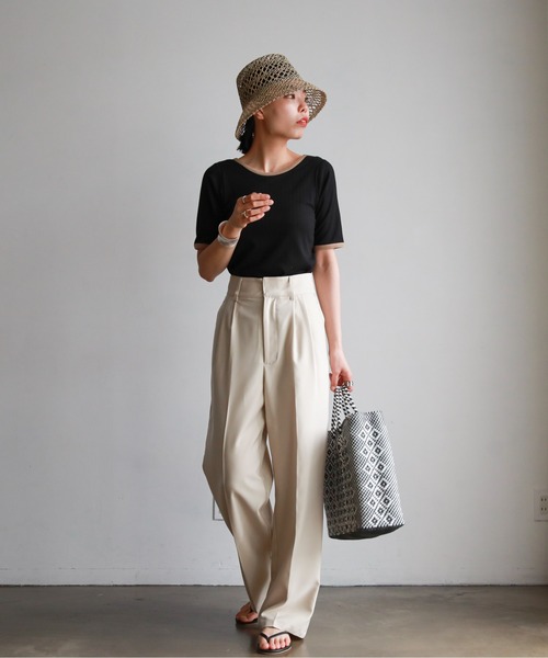 feepur(フェピュール)の「カップ付アソートリンガーTee(Tシャツ/カットソー・レディース・ブラック/オフホワイト/ピンク/ブルー/ホワイト×ブラック・MEDIUM)」の18枚目の写真