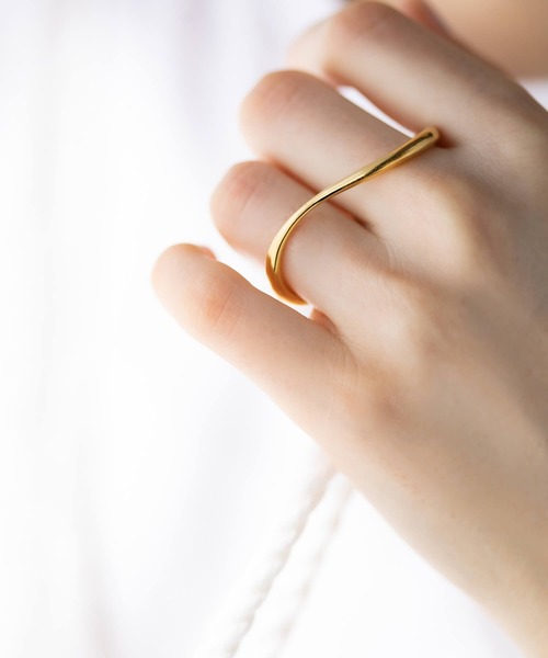 JUICY ROCK（ジューシーロック）の「GP(SV925)/SV925 グラデーションダブルフィンガーリング（リング・レディース・シルバー/ゴールド・#11）」の13枚目の写真