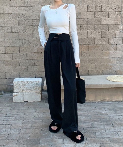 me+em select（ミームセレクト）の「※【 S/M/L/XLサイズ展開 】パイピングラインワイドベルトタックルーズスラックス（スラックス・レディース・グレー/ブラック/ホワイト/ブラウン・X-LARGE/SMALL/MEDIUM/LARGE）」の9枚目の写真