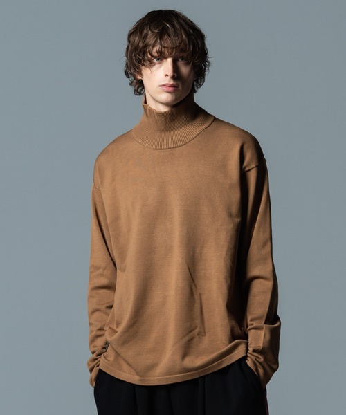 glamb(グラム)の「High Neck Loose Knit / ハイネックルーズニット(ニット/セーター・メンズ・ベージュ/ホワイト/ブラック・L/M/S)」の3枚目の写真