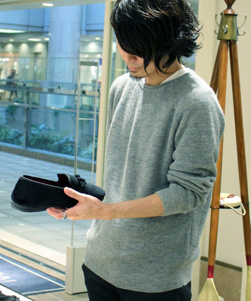 ivory court（アイボリーコート）の「◆ラミーカタアゼクルーネック プルオーバー（ニット/セーター・メンズ・ホワイト/グレー/ネイビー・38/40）」の3枚目の写真