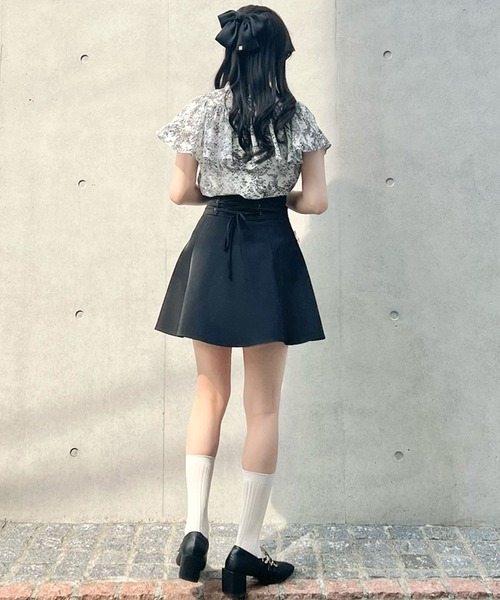 TITTY&CO.(ティティーアンドコー)の「【TITTY&Co.】トワルドジュイラッフルリボンブラウス(シャツ/ブラウス・レディース・ブラック/グレー系その他・FREE)」の18枚目の写真