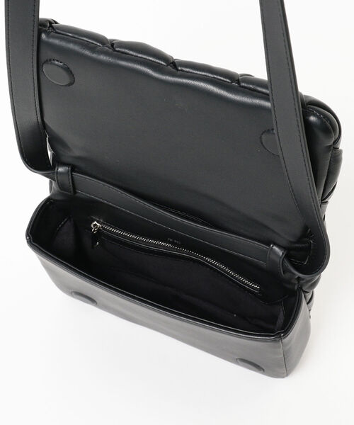 Ray BEAMS（レイビームス）の「JW PEI / Maze Bag（ショルダーバッグ・レディース・グリーン/ブラック・ONE SIZE）」の18枚目の写真