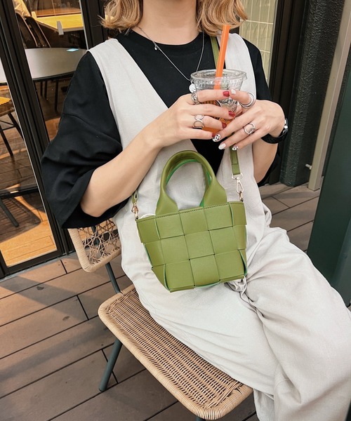 HWG_5（エイチダブルゴー）の「メッシュ編み込みショルダーハンドバッグ（ショルダーバッグ・レディース・ホワイト/ブラック/ベージュ/グリーン・FREE）」の4枚目の写真