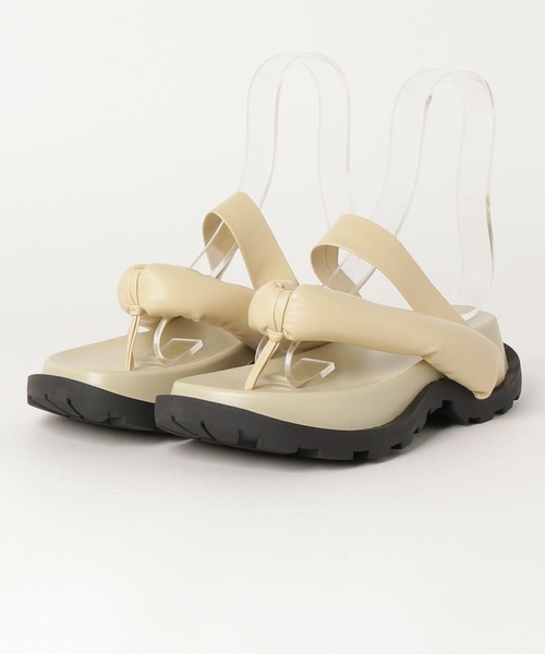 MANGROVE（マングローブ）の「トラックソールボリュームサンダル（サンダル・レディース・ブラック/アイボリー・SMALL/MEDIUM/LARGE）」の21枚目の写真