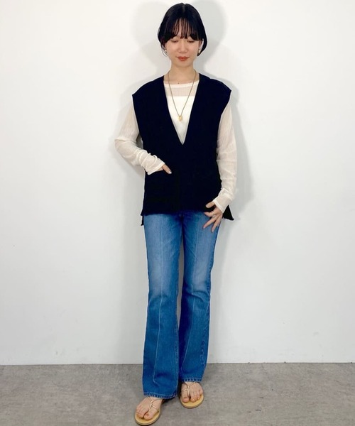 SHENERY(シーナリー)の「シアークレープブルーゼヘムロンTEE(Tシャツ/カットソー・レディース・ベージュ/オフホワイト/ブラック・FREE)」の7枚目の写真